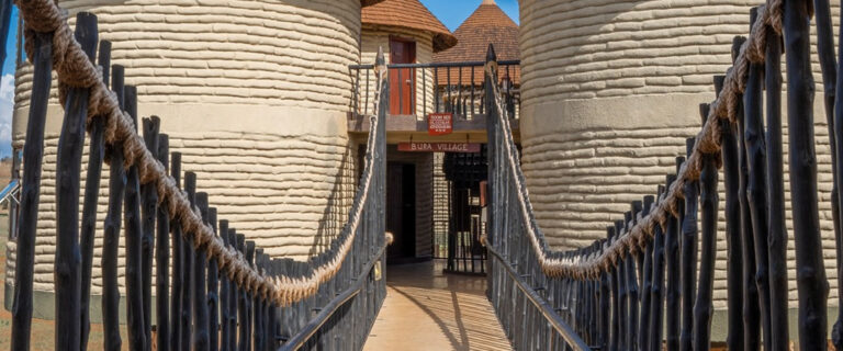 2 Days Tsavo East And Saltlick2